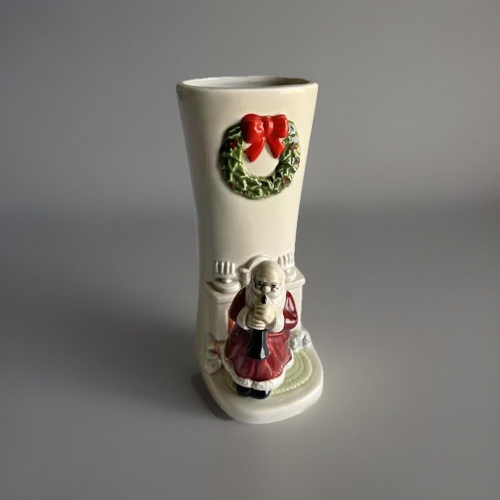 Vtg Otagiri OMC Santa Playing Horn Cat Fireplace Wreath Bud Vase Gibson Japan